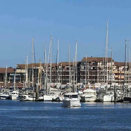 Apartment Logement Port De Plaisance, Terrasse Sud, Piscine Capbreton