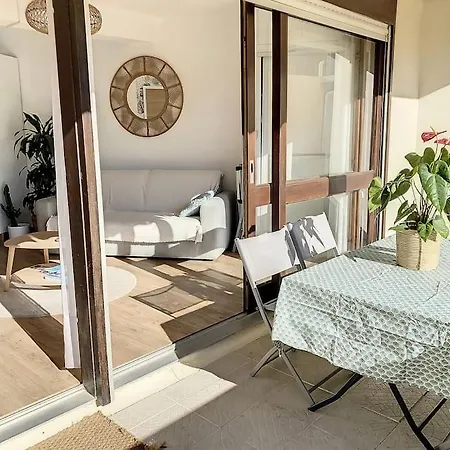 Apartment Logement Port De Plaisance, Terrasse Sud, Piscine *