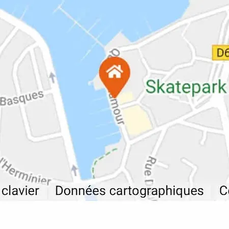 Logement Port De Plaisance, Terrasse Sud, Piscine *